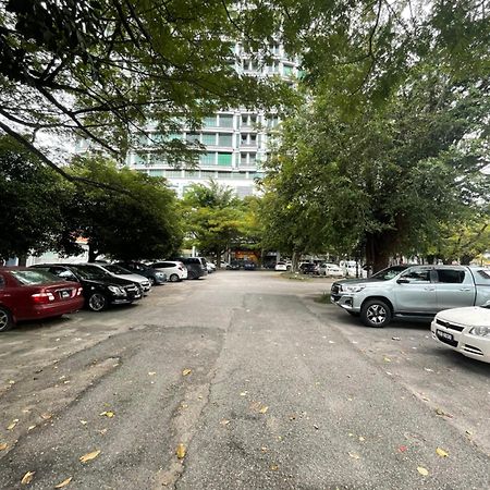 6 Pax 1 Bedroom Near Usm Spice Arena Pantai Specialist Airport Bayan Lepas Exterior photo